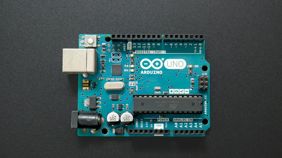 Le 10 migliori schede di sviluppo per microcontrollori