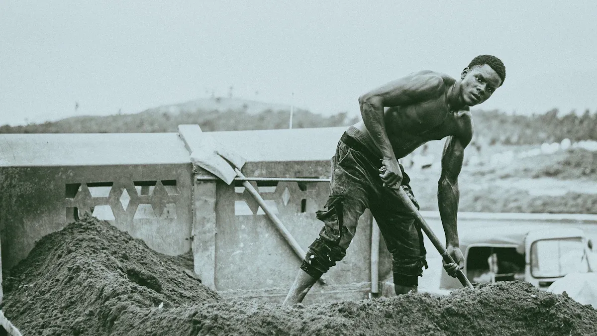 Basic phone explained and who benefits most