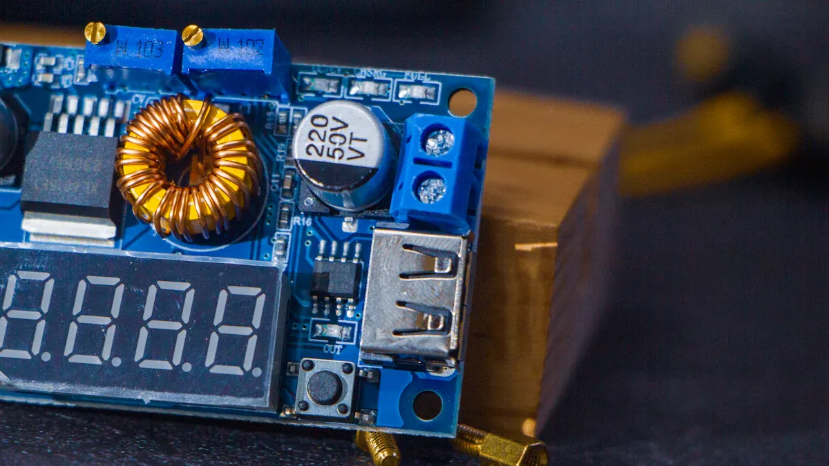 Indlela iiPini zoNikezelo lwaMandla ze-IC ezisebenza ngayo kwiisekethe ze-DC-DC