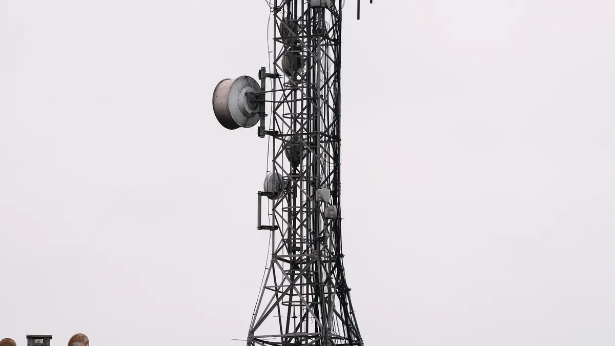Přehled typů antén GPS PCB