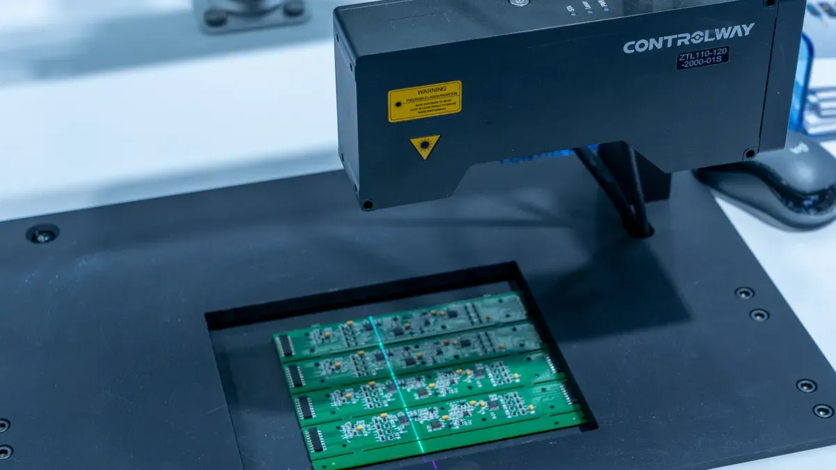 Protocolli di test per un assemblaggio di successo della confezione